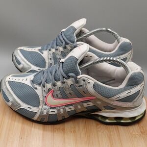 Nike Shoes Womens 11 Gray Pink Reax 2006 Running Athletic 313719-411 Flaw